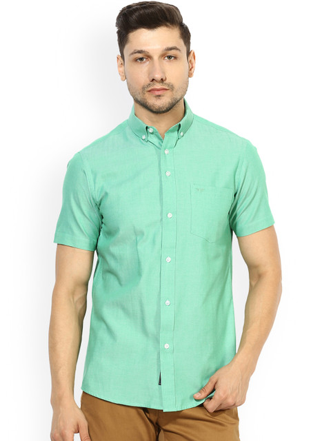 

Red Tape Men Green Comfort Regular Fit Solid Casual Shirt