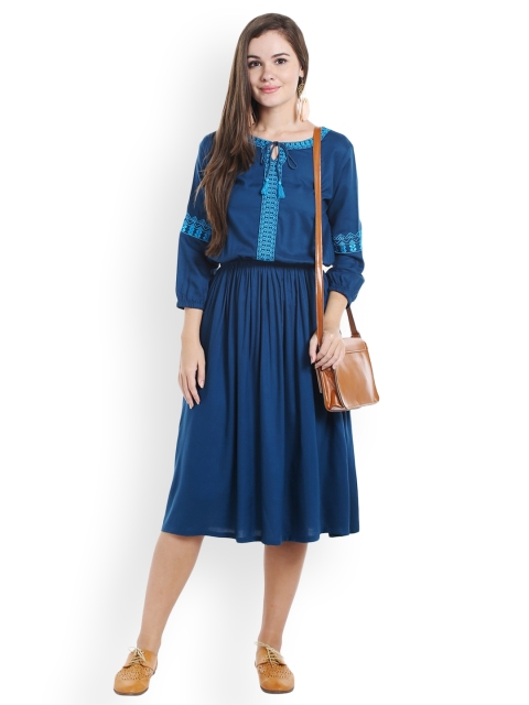 

Ishin Women Blue Solid Blouson Dress