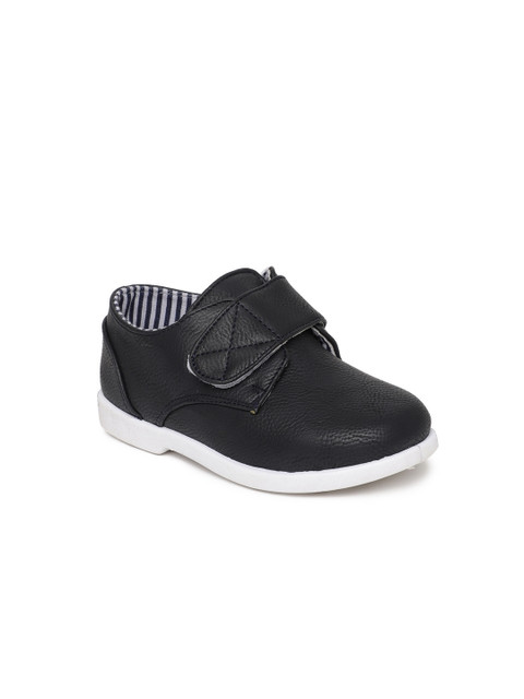 

Kittens Boys Navy Blue Sneakers