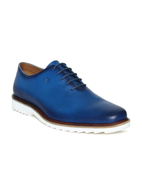 

Van Heusen Men Blue Oxfords