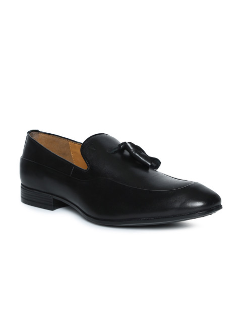 

Van Heusen Men Black Loafers