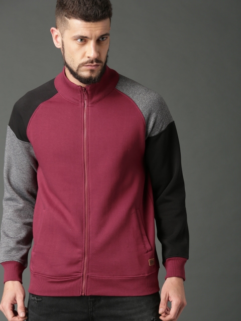 

Roadster Men Maroon Solid Sweatshirt