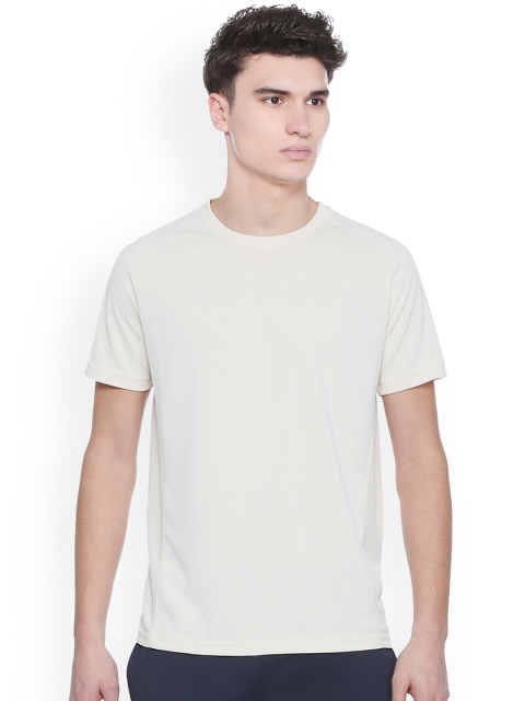 

People Men Cream-Coloured Solid Round Neck T-shirt