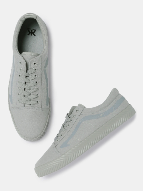 

Kook N Keech Men Grey Printed Sneakers