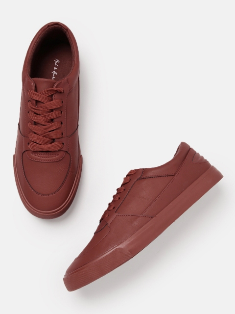 

Mast & Harbour Men Maroon Sneakers