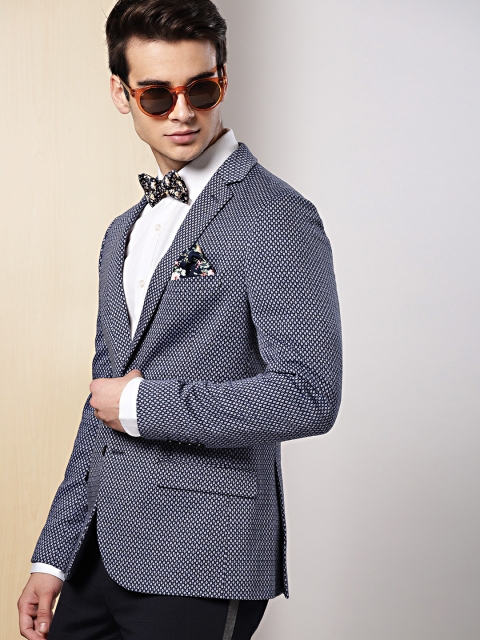 

INVICTUS Men Blue Self Design Slim Fit Blazer