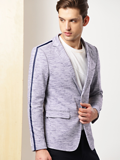 

INVICTUS Men White & Blue Solid Slim Fit Single-Breasted Smart Casual Blazer
