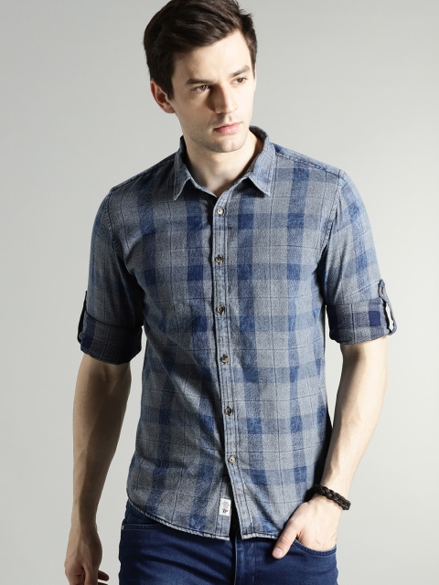 

Roadster Men Grey & Blue Regular Fit Checked Indigo Casual Shirt