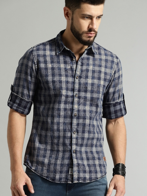 

Roadster Men Blue & Grey Regular Fit Indigo Checked Casual Shirt