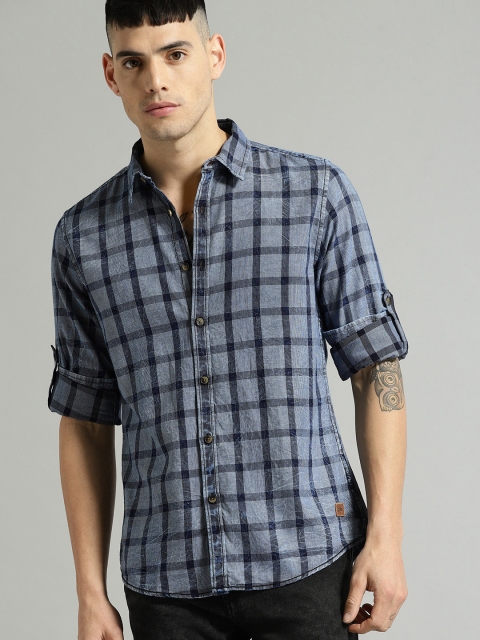 

Roadster Men Blue Regular Fit Indigo Checked Casual Shirt