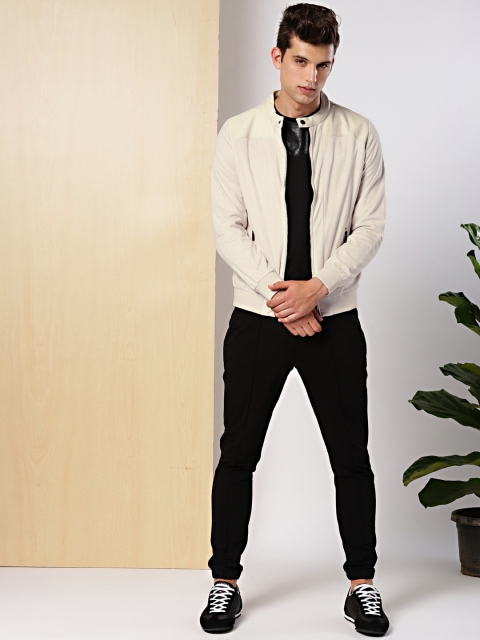 

INVICTUS Men Off-White Solid Bomber