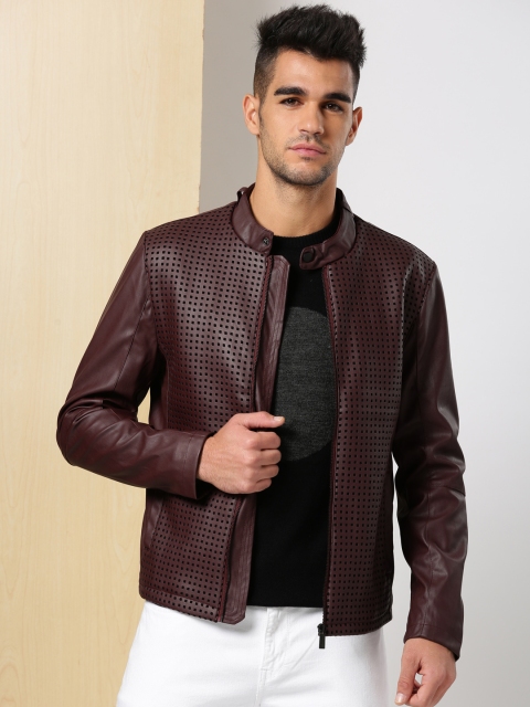 

INVICTUS Men Maroon Self Design Tailored Jacket