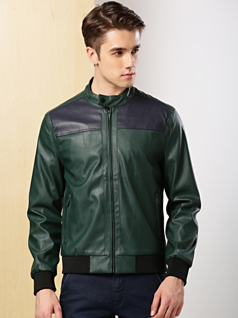

INVICTUS Men Olive Green Solid Bomber Jacket