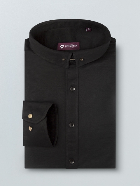 

INVICTUS Men Black Slim Fit Knitted Stretchable Shirt