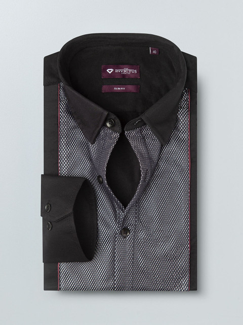 

INVICTUS Men Black Slim Fit Knitted Stretchable Party Shirt