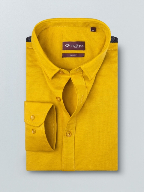 

INVICTUS Men Mustard Yellow Solid Slim Fit Casual Shirt