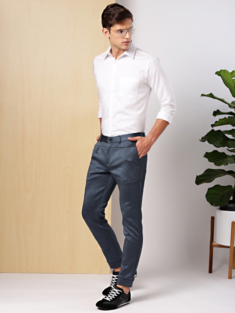 

INVICTUS Men Navy Blue Slim Fit Solid Regular Trousers