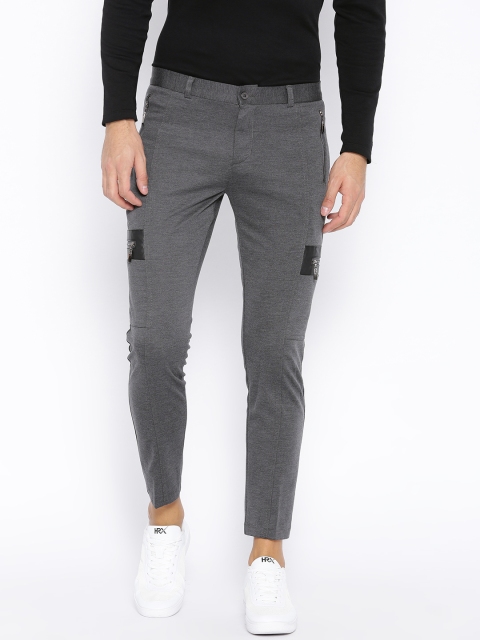 

INVICTUS Men Charcoal Grey Slim Fit Solid Regular Trousers