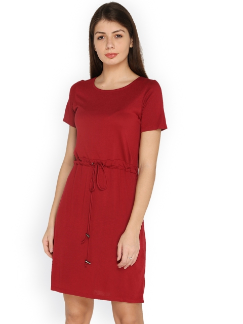 

Splash Women Maroon Solid Fit and Flare Dress