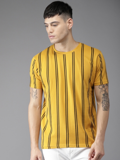 

HERE&NOW Men Mustard Striped Round Neck T-shirt