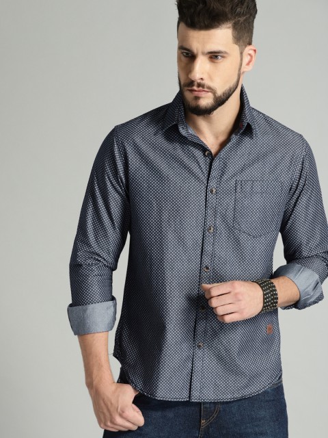 

Roadster Men Navy & White Regular Fit Printed Casual Shirt, Navy blue