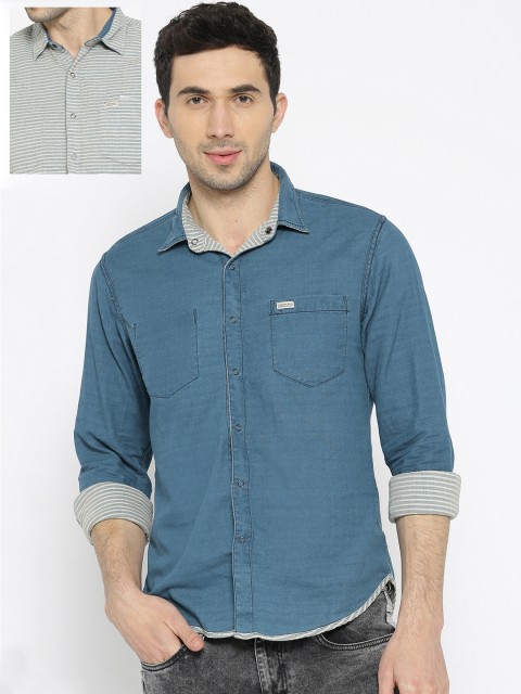 

Roadster Men Blue & Off-White Regular Fit Striped Casual Reversible Shirt
