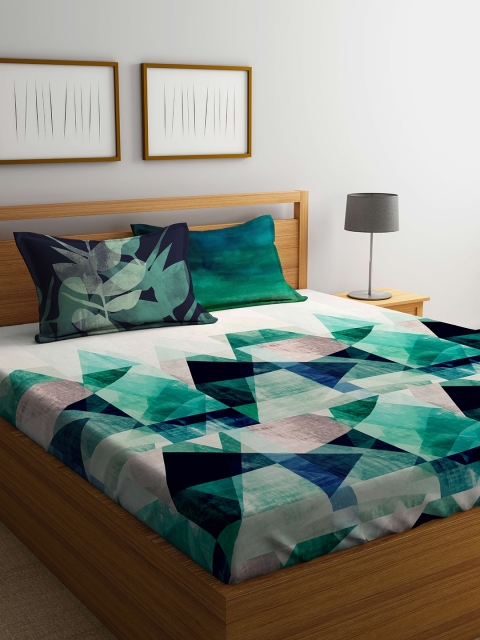 Portico New York Green & Cream-Coloured Solid Flat 210 TC Cotton 1 Queen Bedsheet with 2 Pillow Covers
