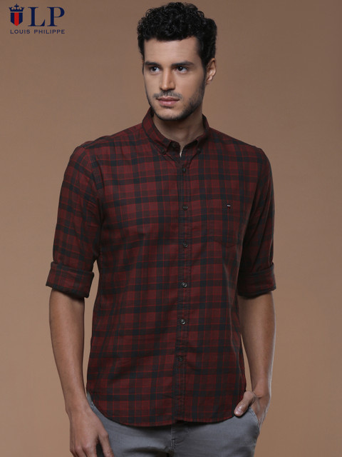 

Louis Philippe Sport Men Red & Blue Super Slim Fit Checked Casual Shirt