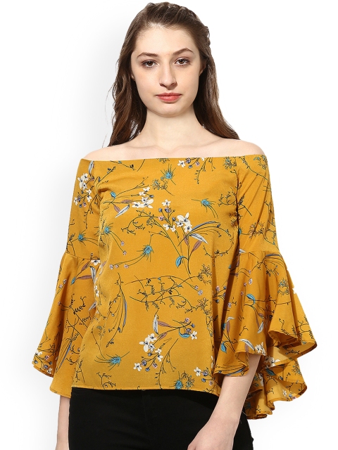 

Soie Women Mustard Printed Top