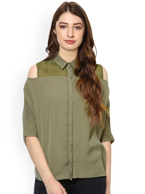 

Soie Women Green Solid Top
