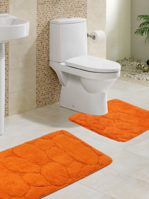 

Lushomes Set of 2 Bath Rugs, Orange