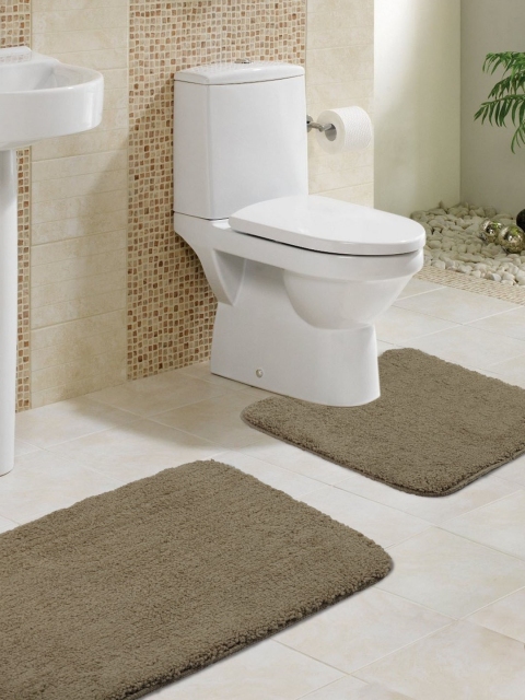 

Lushomes Beige Solid Set of 2 Microfiber Rectangular Bath Rugs