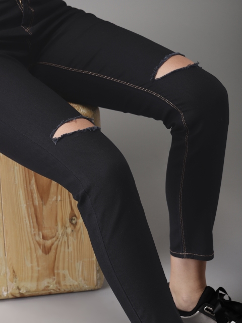 

HERE&NOW Women Black Skinny Fit Mid-Rise Slash Knee Stretchable Cropped Jeans