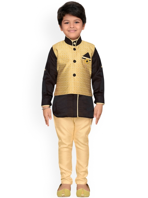 

Aj DEZInES Boys Black & Gold-Toned Embroidered Kurta with Pyjamas