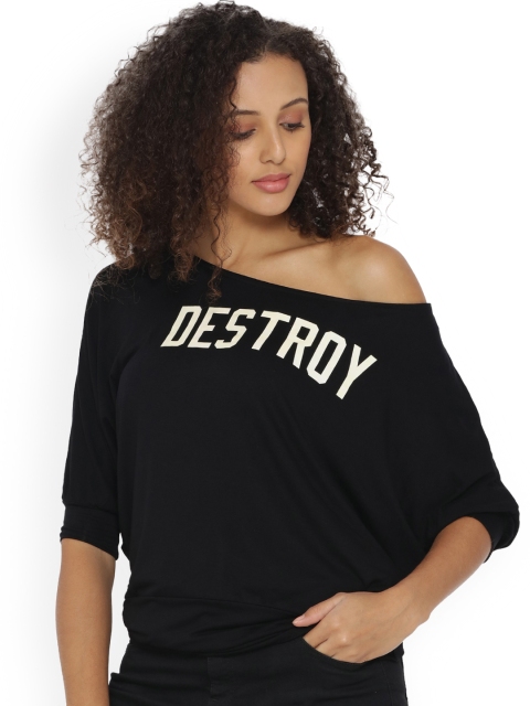 

Campus Sutra Women Black Printed Top