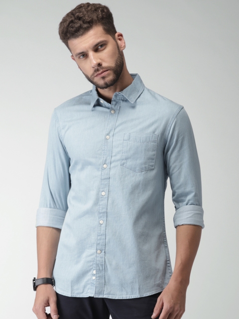 

Celio Men Blue Slim Fit Faded Chambray Casual Shirt