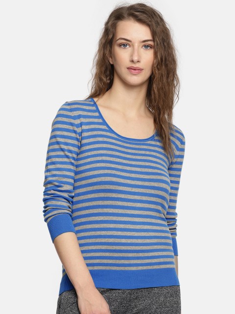 

Splash Women Blue & Grey Striped Pullover