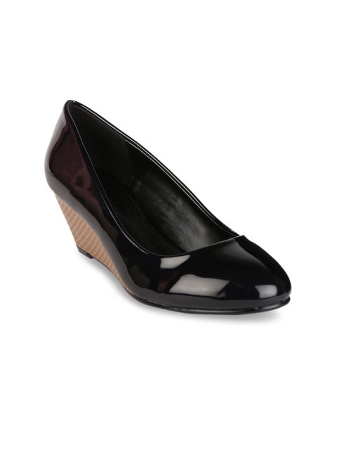 

Van Heusen Woman Black Solid Pumps