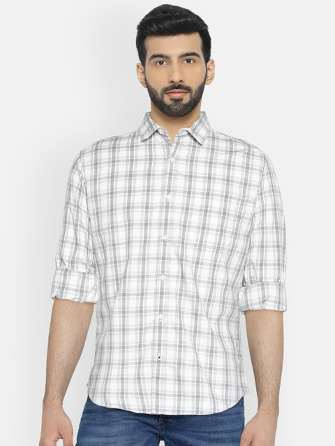 

LOCOMOTIVE Men Grey & White Checked Regular Fit Casual Shirt