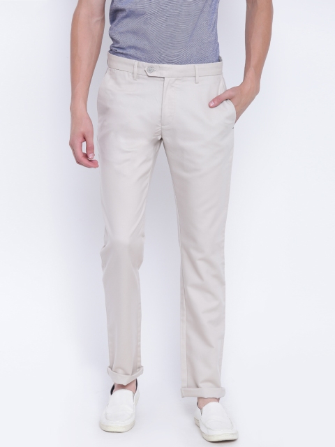 

Blackberrys Men Beige Regular Fit Solid Chinos