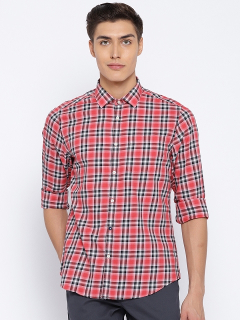 

Blackberrys Men Coral Orange & Black Slim Fit Checked Casual Shirt