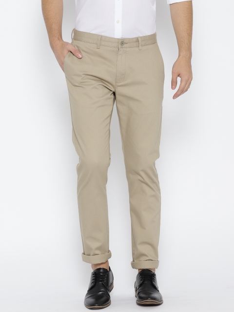 

Blackberrys Men Beige Regular Fit Solid Regular Trousers