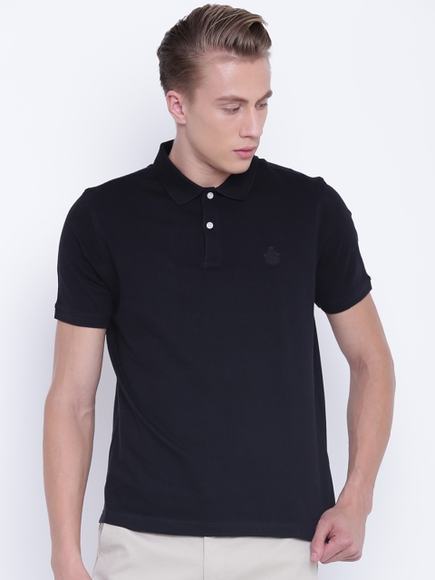 

Blackberrys Men Black Solid Polo Collar T-shirt