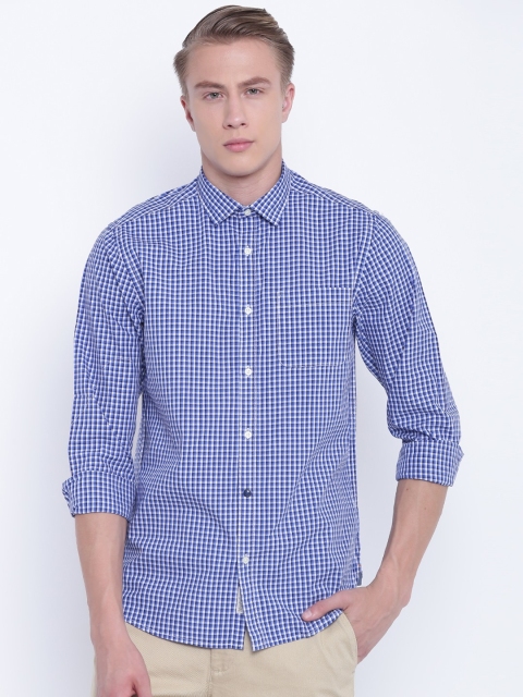 

Blackberrys Men Blue & White Slim Fit Checked Casual Shirt