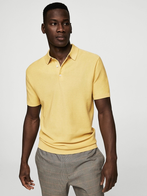 

MANGO MAN Yellow Solid Polo Collar T-shirt