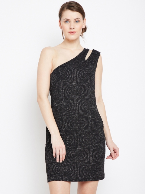 

Latin Quarters Women Black Solid Sheath Dress