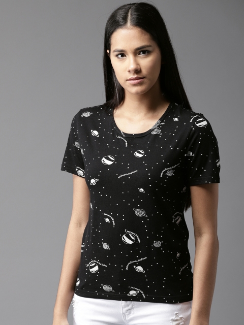 

HERE&NOW Women Black Printed Round Neck Pure Cotton T-shirt