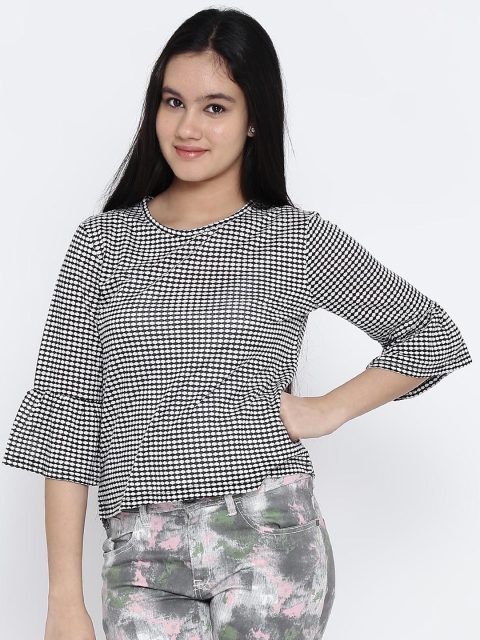 

Natilene Girls Black Solid Pure Cotton Top