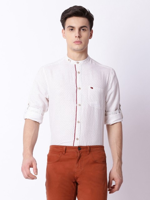 

THE BEAR HOUSE Men Off-White Modern Slim Fit Printed Casual Shirt