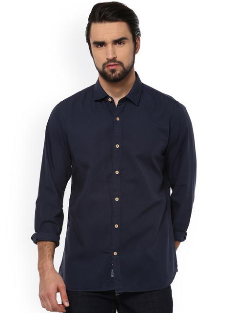 

Peter England Casuals Men Navy Blue Slim Fit Solid Casual Shirt